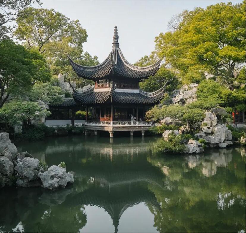 大连凌雪餐饮有限公司